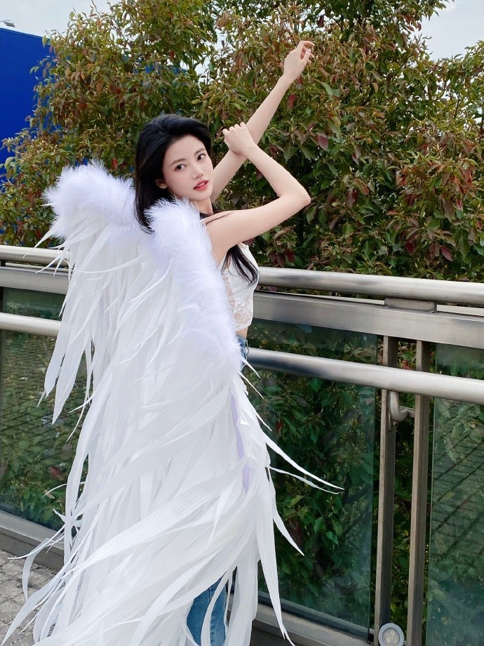 目中无人